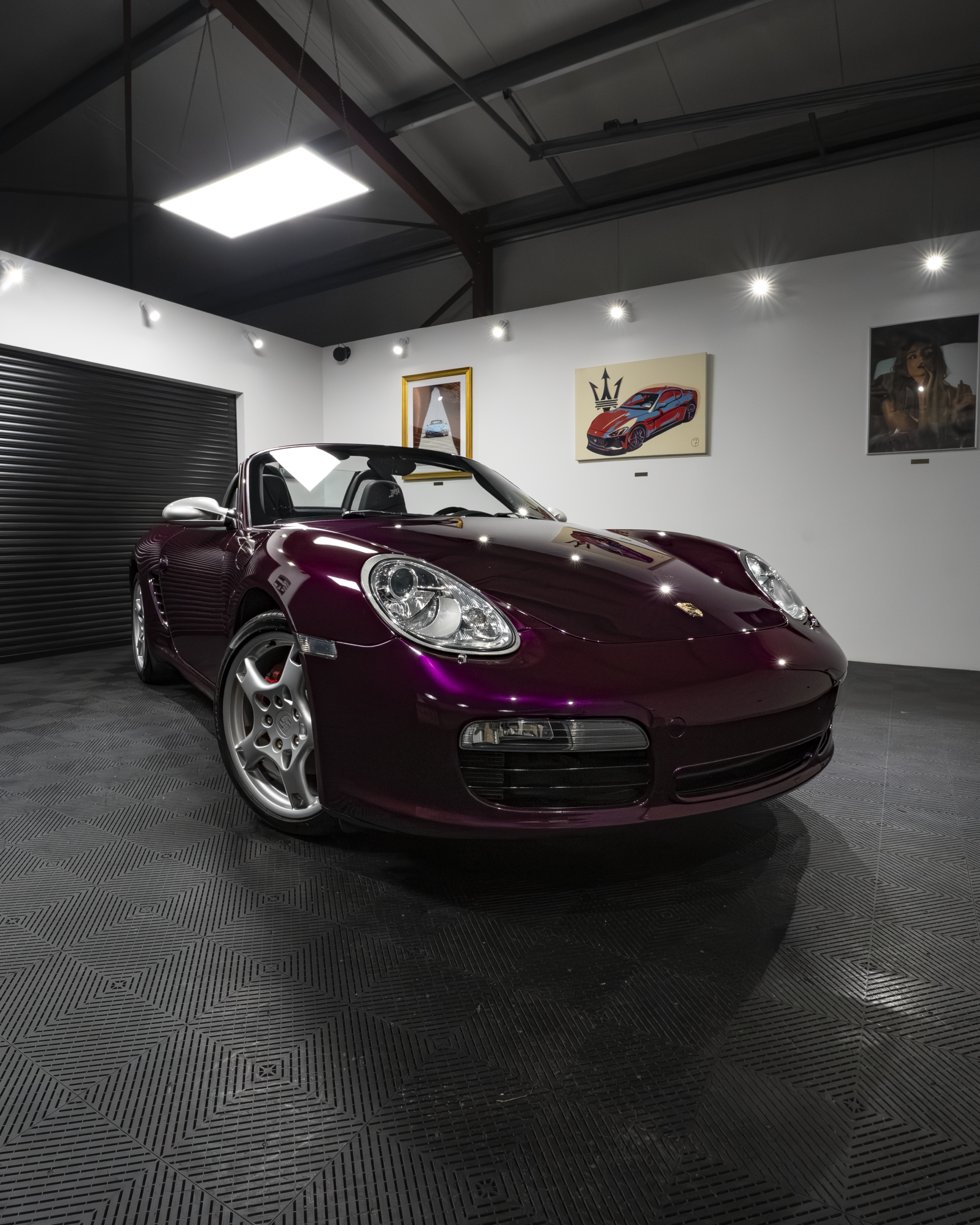 Covering rose prune sur Porsche Boxster S 987 réalisé en Vendée par DETAILPOWER